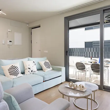 Lejlighed Home2book Modern With Pool In *